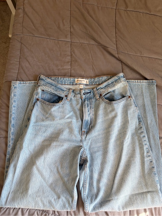 Abercrombie & Fitch Denim - Abercrombie & Fitch Light Blue High-Rise Jeans